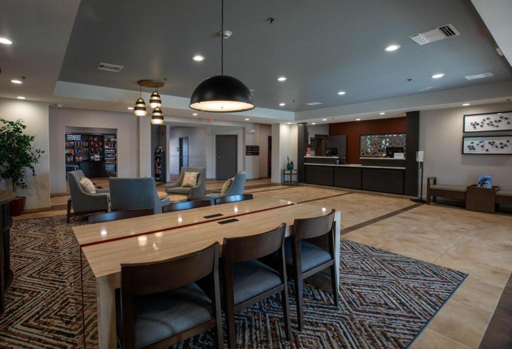 Candlewood Suites Saint Joseph By Ihg Eksteriør bilde
