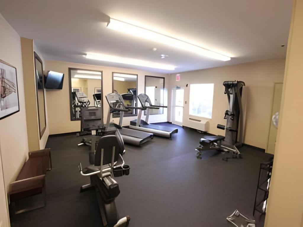 Candlewood Suites Saint Joseph By Ihg Eksteriør bilde
