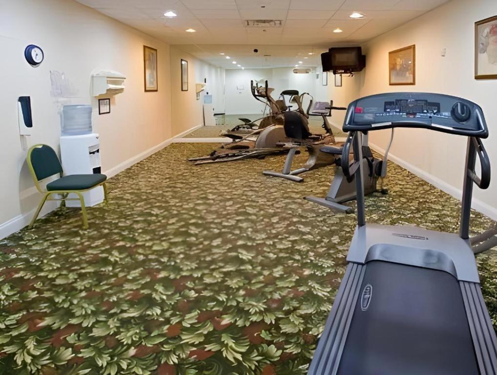 Candlewood Suites Saint Joseph By Ihg Eksteriør bilde