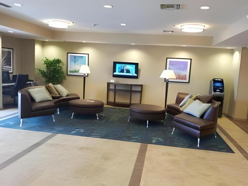 Candlewood Suites Saint Joseph By Ihg Eksteriør bilde